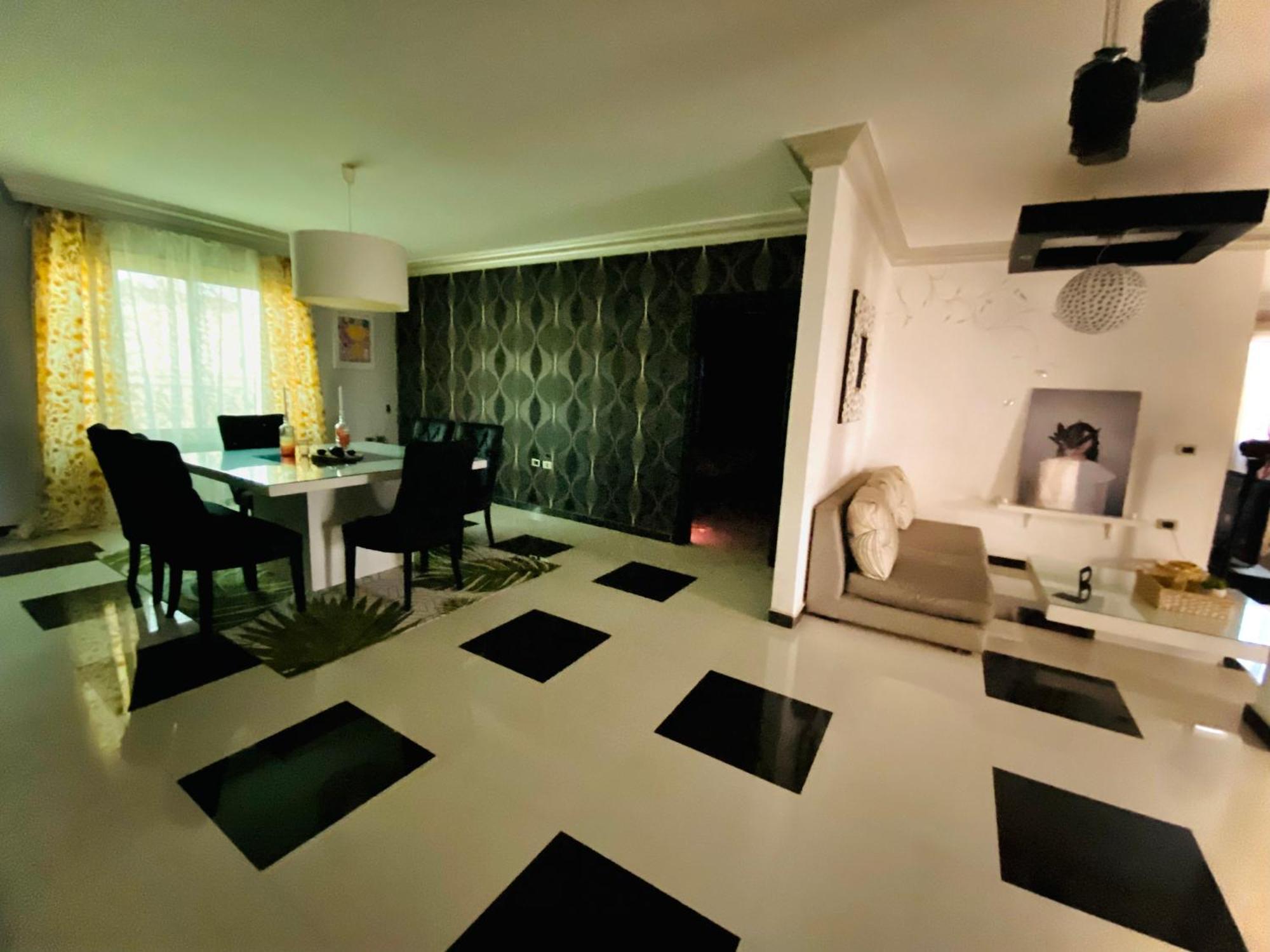 Apartment Urban Bliss Luxurious Penthouse Cairo