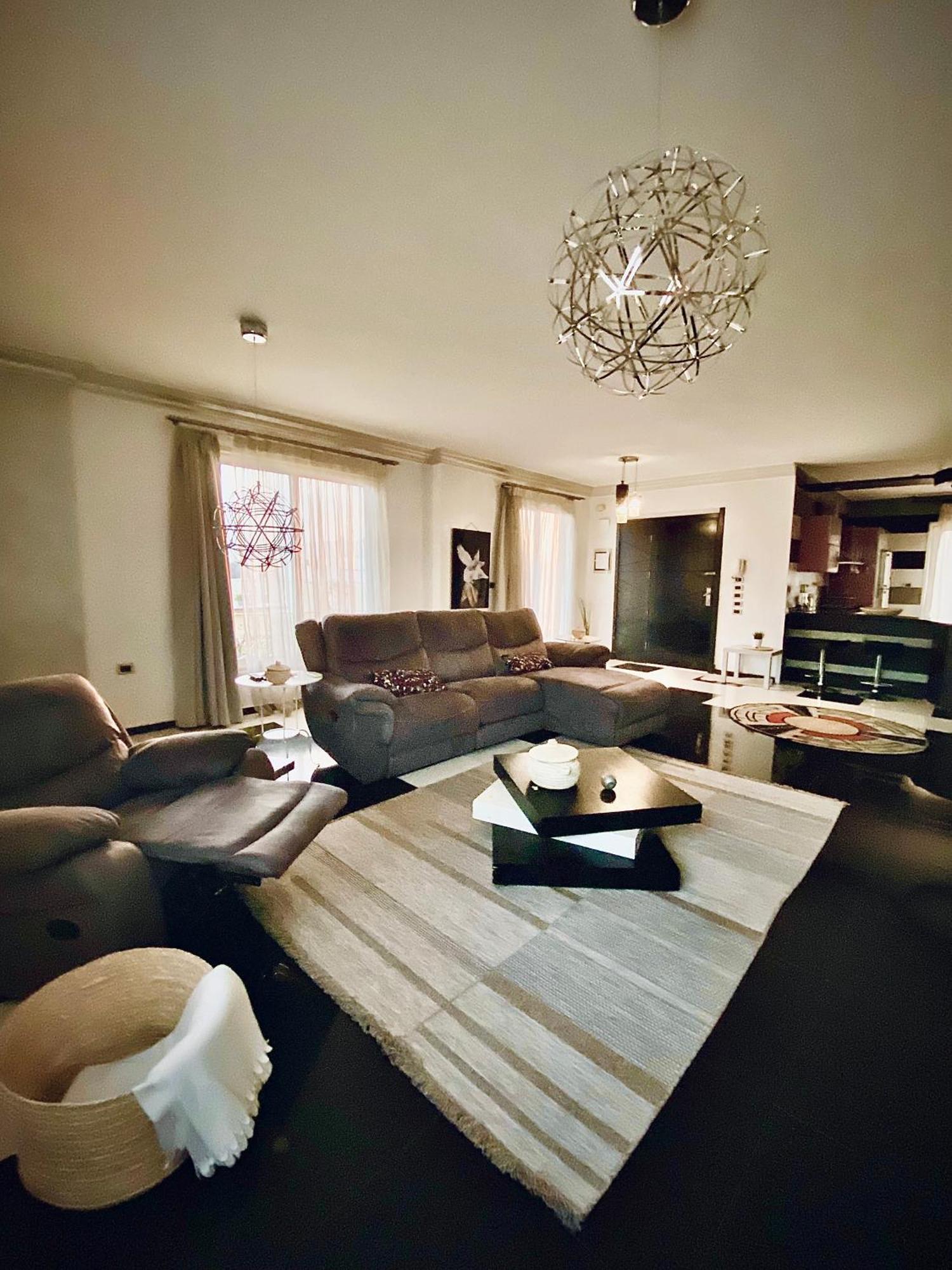 Urban Bliss Luxurious Penthouse *