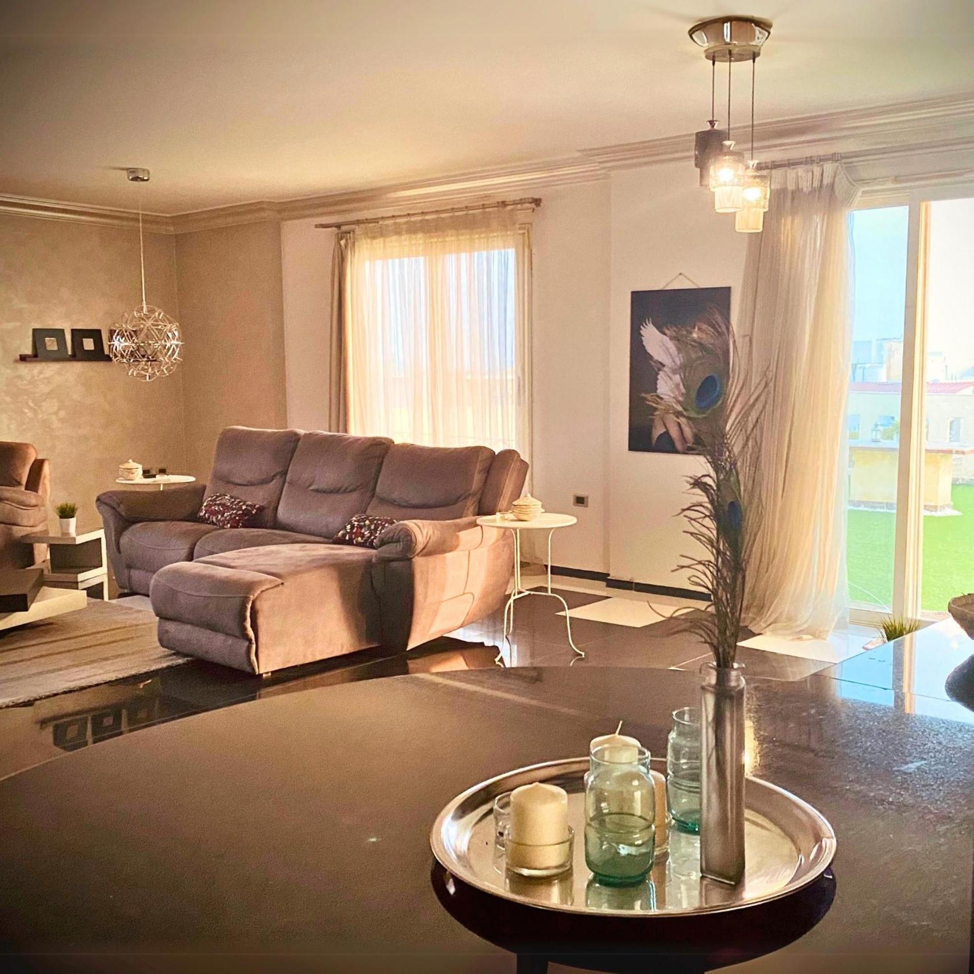 Urban Bliss Luxurious Penthouse Cairo